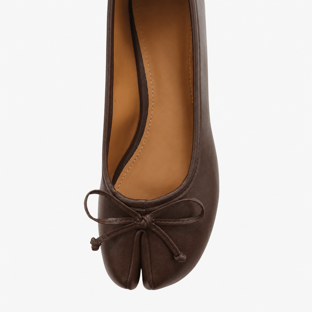 Yuki Women's Tabi Bow Flat Women's Flats Hartewells